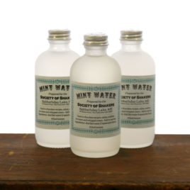 Shaker Mint Water