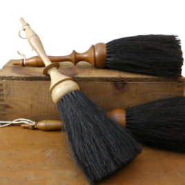 Shaker-style Barber Talc Brush