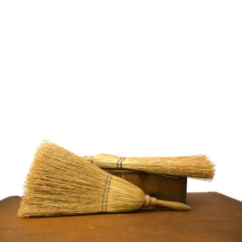 Shaker Style Canterbury Pump House Brush