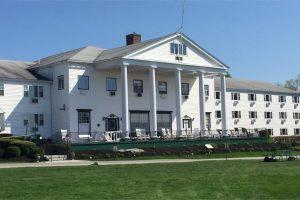 The Maine Inn at Poland Spring Resort