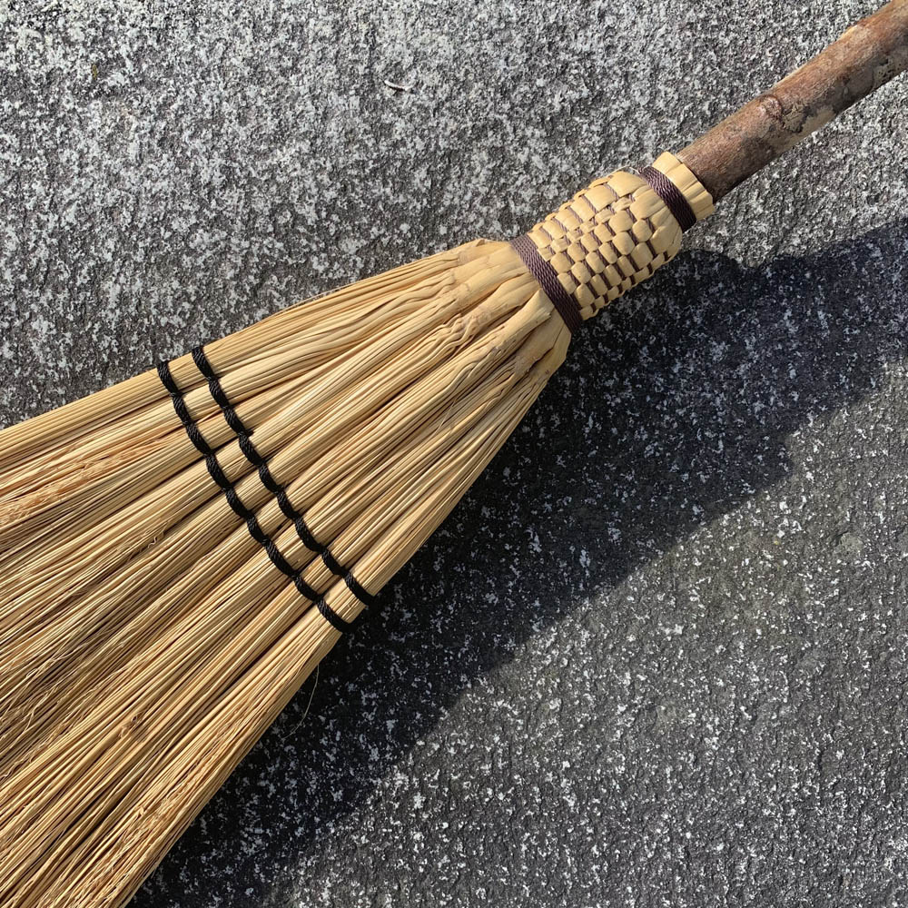 Hand Plaited Whisk Broom in Natural by Zodi Brooms - Image 2